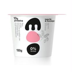 Iogurte Moo Natural & Morango Semi Desnatado  0% Lactose 130g